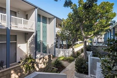 /international/us/338-n-clybourn-avenue-burbank-ca-110097121312/