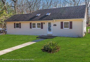/international/us/1429-lakewood-road-manasquan-nj-110108106722/