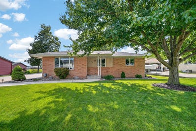/international/us/400-s-p-street-indianola-ia-110108983923/