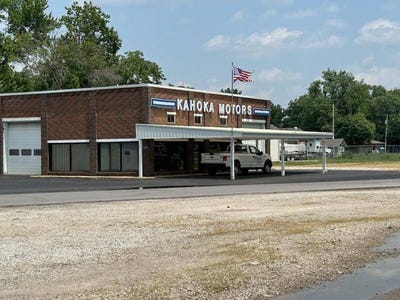 /international/us/871-west-main-street-kahoka-mo-110100095712/