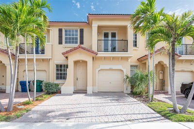 /international/us/12871-sw-134th-ter-miami-fl-110101242305/