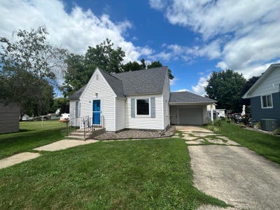 /international/us/370-e-5th-street-zumbrota-mn-110119581961/