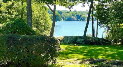/international/us/8-rock-hill-road-mahopac-ny-110108705545/