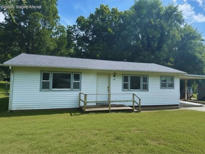 /international/us/109-college-street-van-buren-mo-110107961072/