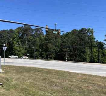 /international/us/4601-washington-road-evans-ga-110107936251/