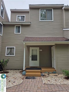 /international/us/3326-windermere-drive-lehman-twp-pa-110108627150/