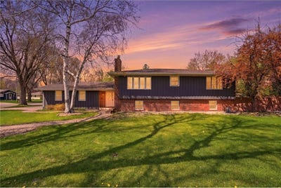 /international/us/900-13th-avenue-sw-willmar-mn-110107880098/