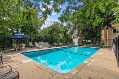 /international/us/2100-ridge-drive-saint-louis-park-mn-110119722019/