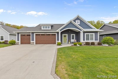 /international/us/6429-copperleaf-court-holland-mi-110108497049/