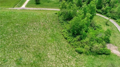 /international/us/63620-wintergreen-road-lore-city-oh-110084710965/?lang=zh-tw