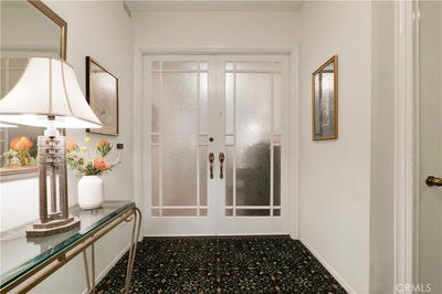 /international/us/4727-park-encino-lane-encino-ca-110108914624/