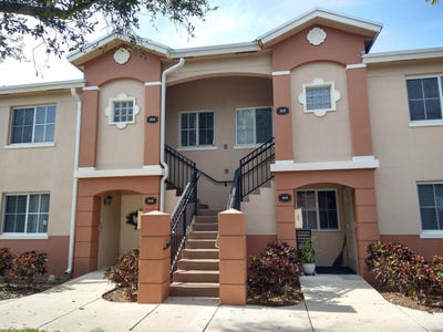 /international/us/3478-briar-bay-boulevard-west-palm-beach-fl-110106347936/