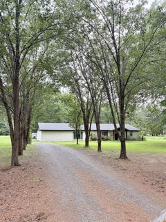/international/us/27-pine-valley-road-bigelow-ar-110108331751/
