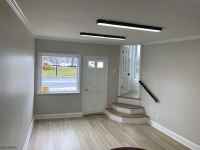 /international/us/58-n-bridge-st-somerville-boro-nj-110100767248/