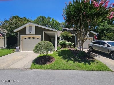 /international/us/1305-cedarwood-village-morehead-city-nc-110096854064/