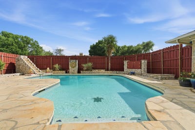 /international/us/1025-hampshire-lane-carrollton-tx-110107751560/