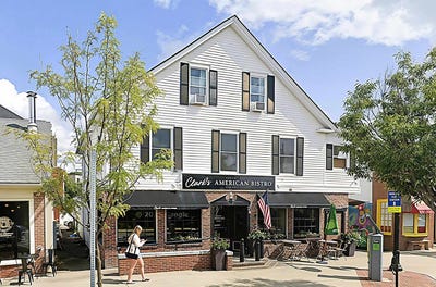 /international/us/48-main-street-durham-nh-110106156184/