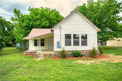 /international/us/104-w-howard-st-mansfield-ar-110107007596/