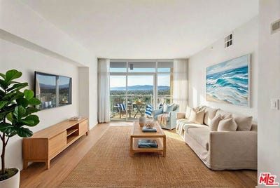 /international/us/13700-marina-pointe-dr-marina-del-rey-ca-110105957708/