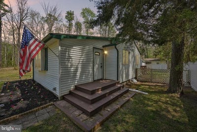 /international/us/1128-poplar-avenue-williamstown-nj-110107567161/