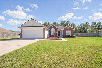 /international/us/3-hillside-court-phenix-city-al-110120456893/
