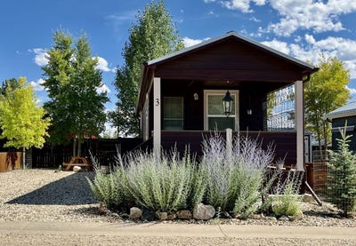 /international/us/325-e-main-silver-cliff-co-110107747604/