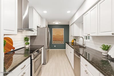 /international/us/609-e-royal-palm-square-n-phoenix-az-110100804091/