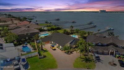 /international/us/2924-river-point-drive-daytona-beach-fl-110098588459/