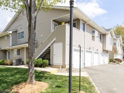 /international/us/10-crestmont-road-bedminster-twp-nj-110107552175/