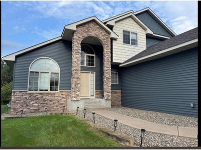/international/us/22608-zion-parkway-nw-oak-grove-mn-110108491109/