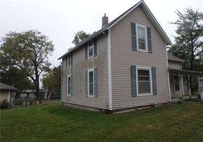 /international/us/207-first-street-winchester-ks-110103367876/