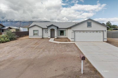 /international/us/7222-s-branding-iron-rd-safford-az-110120727385/