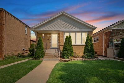 /international/us/3738-w-83rd-place-chicago-il-110120419215/