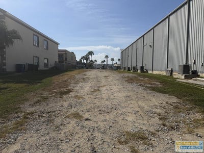 /international/us/103-e-bahama-st-lot-3-south-padre-island-tx-110110343656/