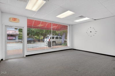 /international/us/126-n-main-street-warrenton-nc-110108359719/