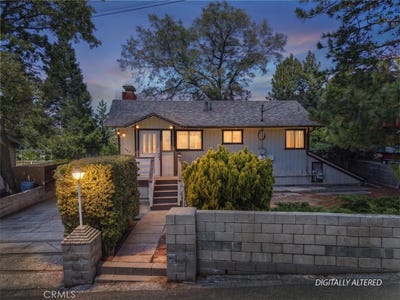 /international/us/695-arth-drive-crestline-ca-110107872397/