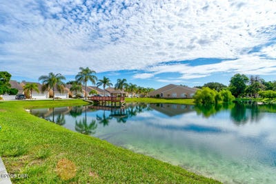 /international/us/2246-hawks-cove-circle-new-smyrna-beach-fl-110119571269/