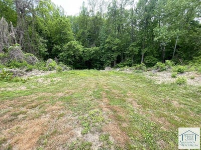 /international/us/church-street-lot-60-brookneal-va-110107810707/