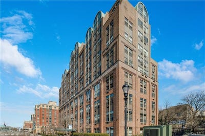/international/us/23-water-grant-street-yonkers-ny-110109567719/