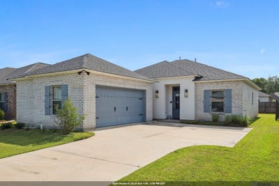 /international/us/30168-sanctuary-blvd-denham-springs-la-110100809213/