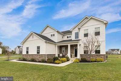 /international/us/423-emerald-court-spring-city-pa-110107407155/