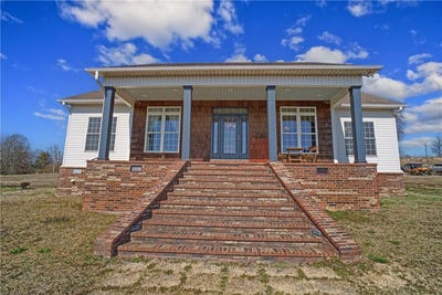 /international/us/100-white-oak-mountain-road-hector-ar-110106093090/
