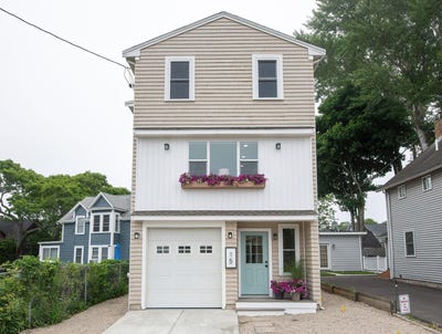 /international/us/15-ninth-street-onset-ma-110100357238/