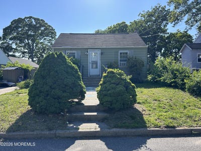 /international/us/1907-central-avenue-west-belmar-nj-110108604785/