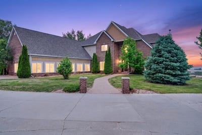 /international/us/11978-quince-avenue-mapleton-ia-110108385149/