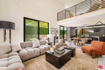 /international/us/917-hilldale-ave-west-hollywood-ca-110107234160/