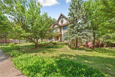 /international/us/13575-harwell-path-apple-valley-mn-110108474859/
