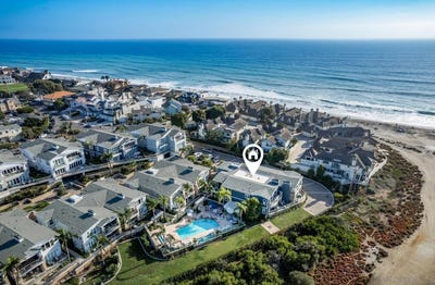 /international/us/2351-ocean-st-carlsbad-ca-110119793624/