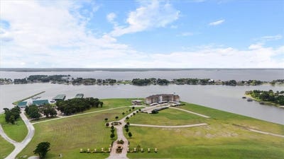 /international/us/9900-northshore-boulevard-corsicana-tx-110100964313/