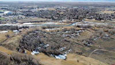 /international/us/cottonwood-drive-alamosa-co-110107417745/
